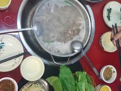 -老石黑山羊毛驴肉火锅(金凯广场店)