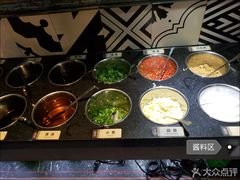 -汤响自助回转火锅百汇(乐峰广场店)