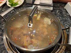 -一席地·本地鸡窝·杭帮鸡火锅(萧山银隆百货店)