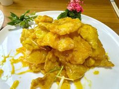 -老街坊美食汇(玉兰大街店)