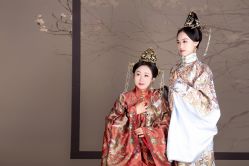 -盘子女人坊生日照·摄影馆(浦东店)