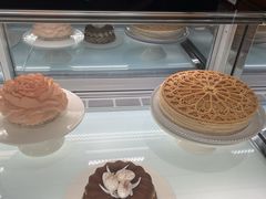 -潮一不贰·法式甜品·生日蛋糕·西式简餐(外滩店)