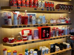 零售区-星巴克(北京广渠门名敦道店)