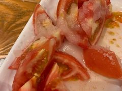 糖拌西红柿-白城车站店一九二八铁锅炖