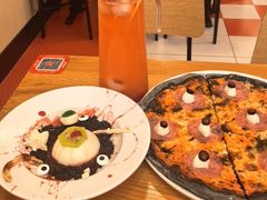 -城市大道红炉披萨烘焙坊