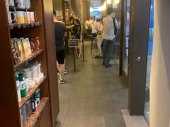 零售区-星巴克(北京南站第二店)