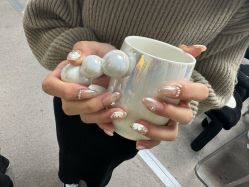-芊屿芊浔美甲