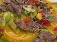 -粉小主·贵州酸汤牛肉粉(南京仙林金鹰店)