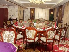 包厢-银龙酒店-巴黎时光西餐厅