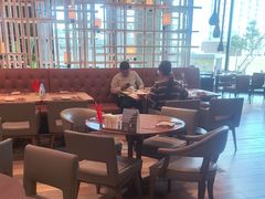 -松咖啡自助餐厅·松北香格里拉