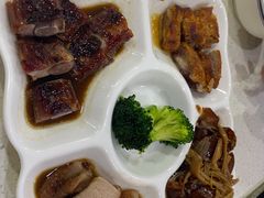 -新威港式茶餐厅(松岗天虹店)