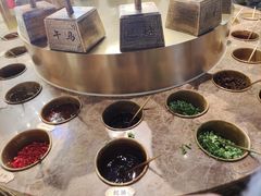 -哥老官重庆美蛙鱼头(日月光店)
