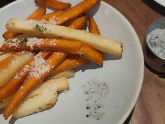 -芭莉与彩虹西餐厅(成都合生汇店)