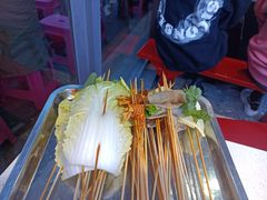 -钢管厂五区小郡肝串串香(滨江店)