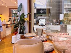 -Line 咖啡(石厦花园店)