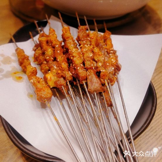 本手精酿啤酒餐厅(体育场店)