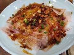 -肖四女乐山跷脚牛肉(滨江天街店)