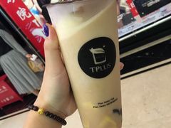 冰淇淋红茶加布丁-TPLUS茶家(淮海店)