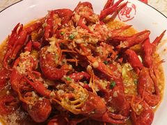 -郑东靓靓虾馆·金牌油焖大虾(天泽街店)