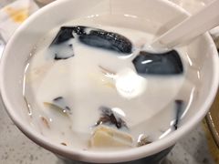 金牌烧仙草-觅豆豆花甜品(望平街店)