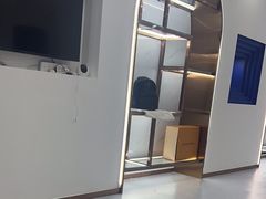 -聚云奢二手奢侈品黄金手表包包回收·中古店(三里屯总店)