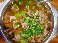 -谢老五跷脚牛肉·非遗传承店