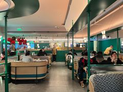 -芭莉与彩虹西餐厅(成都合生汇店)