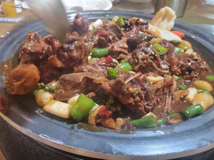 张大彪临沂炒鸡(院士港店"今天和朋友去大众点评找了一家店吃晚饭