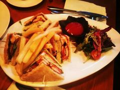加州风情鸡胸俱乐部三明治-TIMEZONE8东八时区餐厅&酒吧(798店)