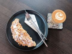 -LIN COFFEE CO(龙珠达店)