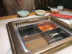 -巴渝瓦肆重庆鲜火锅(宝龙环湖店)