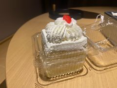 -红宝石·鲜奶小方·海派西点房(南丹店)
