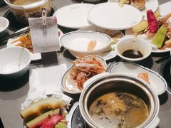 -遇上西雅图多融合海鲜自助餐厅(中房金谊广场店)
