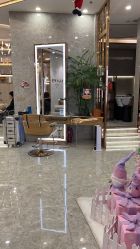 -Meng Lang 梦郎白金店