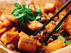 馕炒肉-清真·卡德尔大叔新疆主题餐厅(龙汇路店)