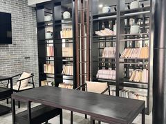 -余天成(上海云间粮仓文创园店)