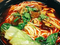 -李先生牛肉面大王(上海站南广场店)