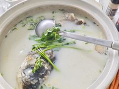 -天乐农家鱼头王(天目湖店)