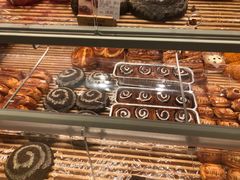 -好利来(梅江永旺店)