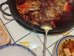 -旧街市鲜货老火锅(大光路店)