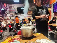 -蚝堡海鲜·威海菜·海肠捞饭·烧烤·亚洲吃蚝公司(幸福门店)