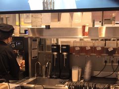 -霸王茶姬(上海静安大悦城店)