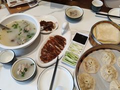 -梅利汴京烤鸭•开封豫菜地标店(东大街店)