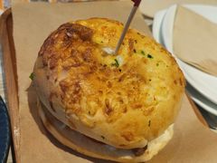 -必胜客(绿地新都会店)