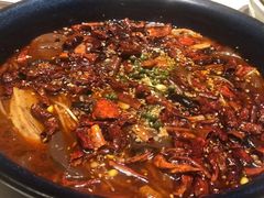 -八府香鸭·啫啫煲(华山路店)