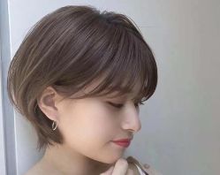-TOP HAIR SALON
