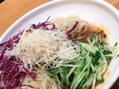 -诚铭记·虾仁汤包·成都小吃(融创店)