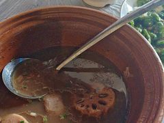 -老街烧烤大排档·地道湖北菜·龙虾馆(汉口火车站店)