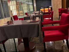 -粤尚腾香居中餐厅(首都机场希尔顿店)