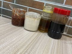 -盛秦腊汁肉白吉馍·米线(北宁湾店)